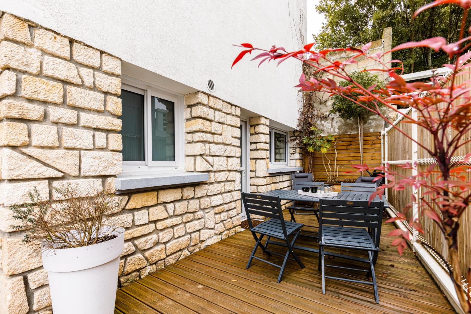 L'Auguste - Appartement Terrasse, 450M De La Plage Royan Exteriör bild