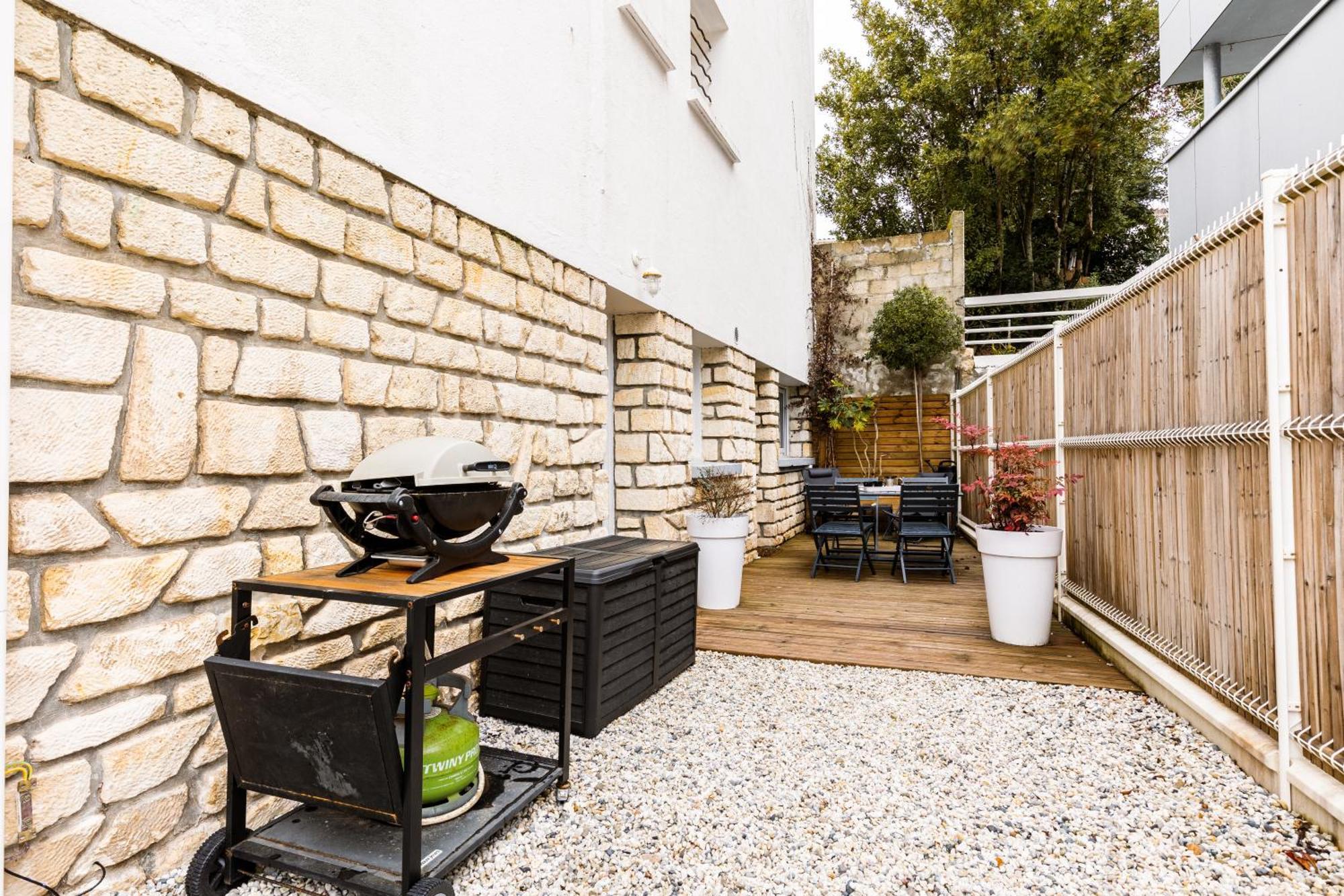 L'Auguste - Appartement Terrasse, 450M De La Plage Royan Exteriör bild