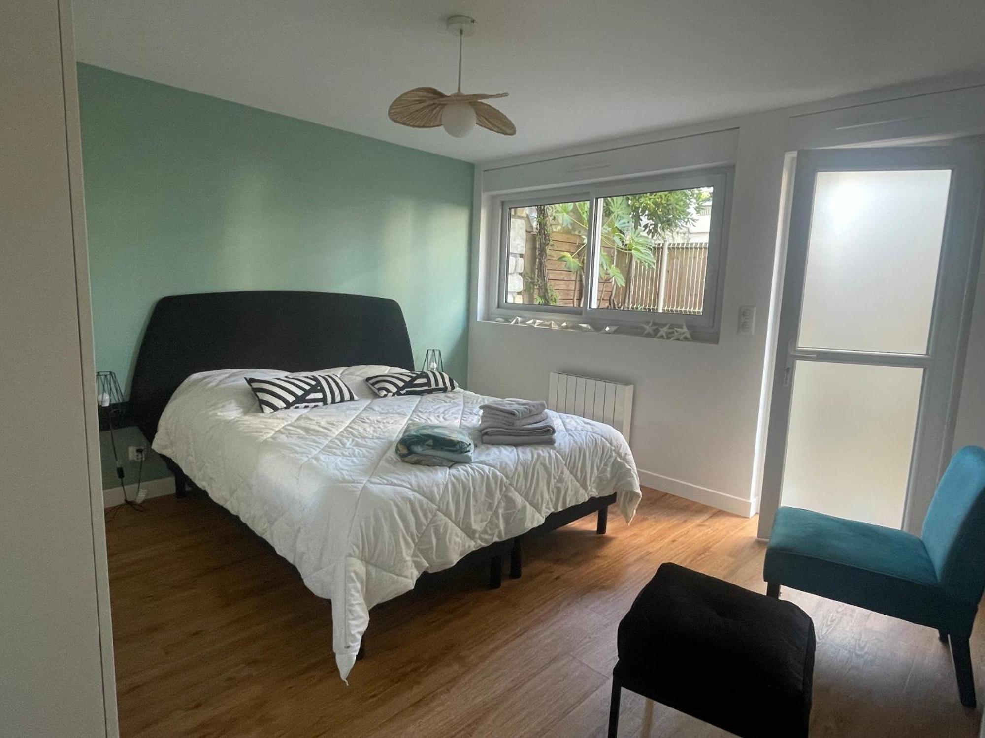L'Auguste - Appartement Terrasse, 450M De La Plage Royan Exteriör bild
